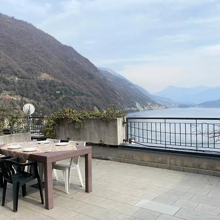 Lägenhet The Swallow - With Terrace View